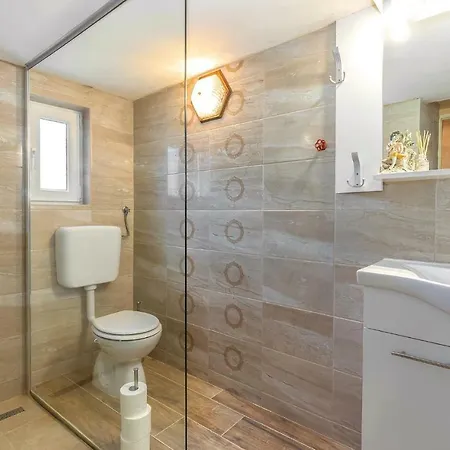 Holiday home Three-bedroom Holiday In