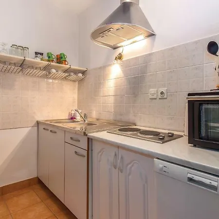 Three-bedroom Holiday In