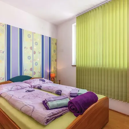 Three-bedroom Holiday In